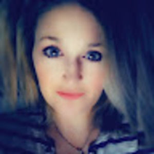 Meet your Posher, Niki